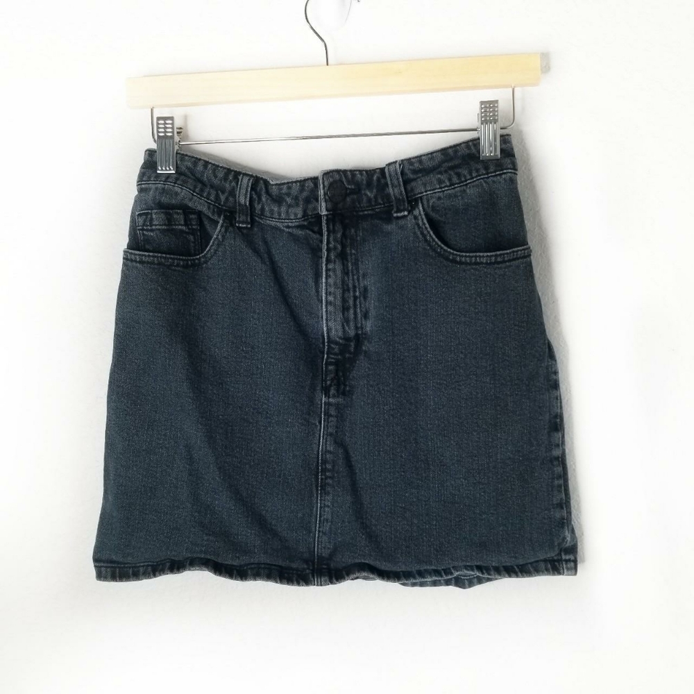 BDG Urban Outfitters Black Denim Mini Skirt Size 8